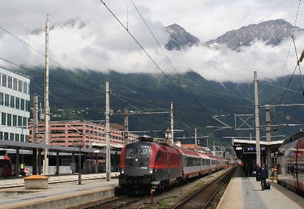 Railjet in Innsbruck HBF