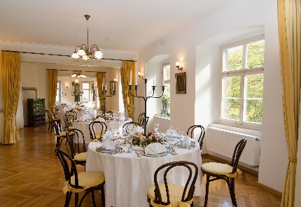 Schloss Zwiefaltendorf - Schloss Saal