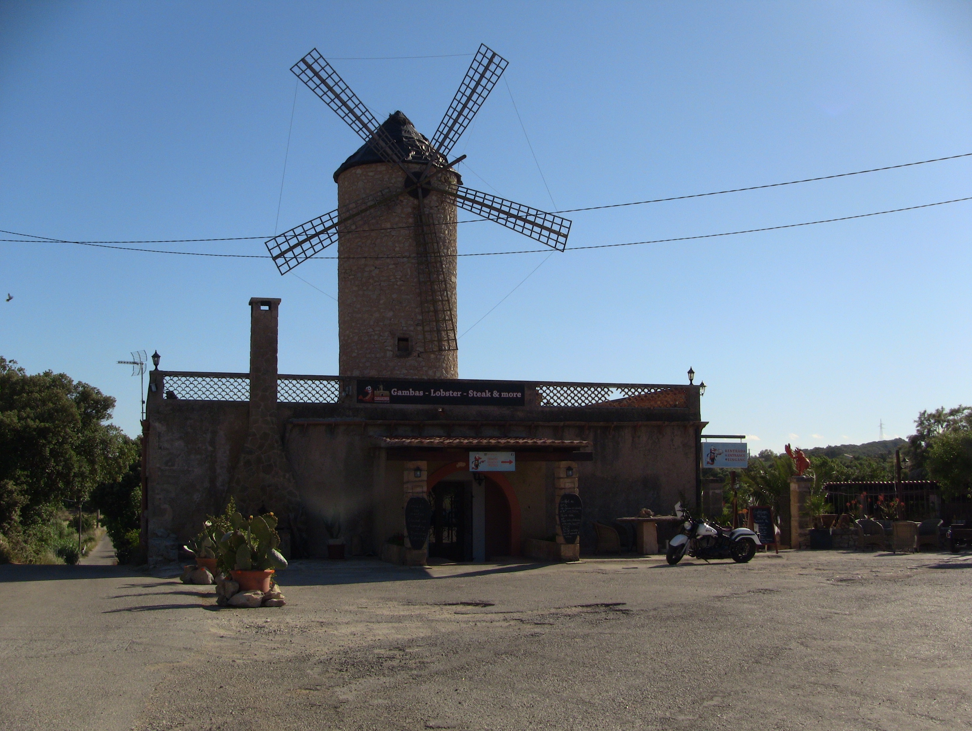 Ihr Spezialitäten Restaurant Camarones Moli Vell