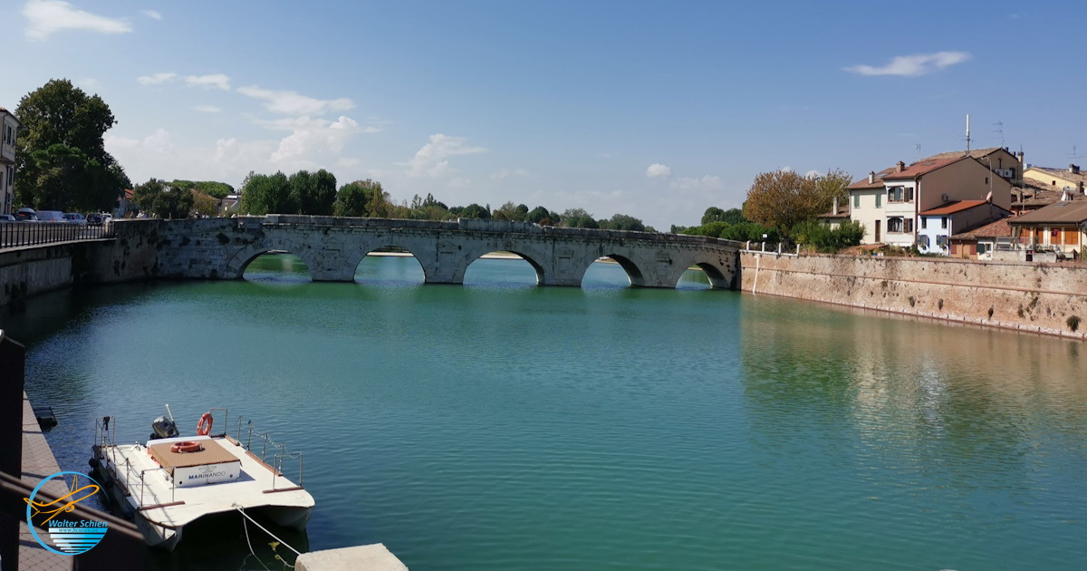 Rimini, Tiberbrücke